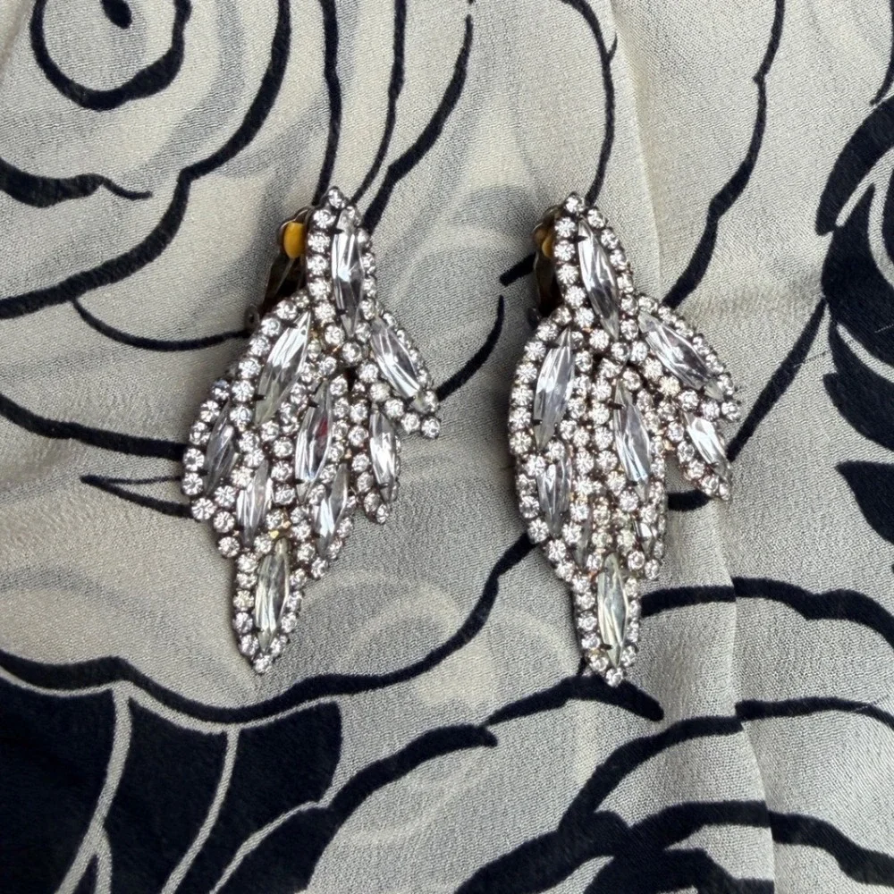 Vintage Sparkling Crystal Chandelier Clip On Earrings Statement -‎ GORGEOUS
